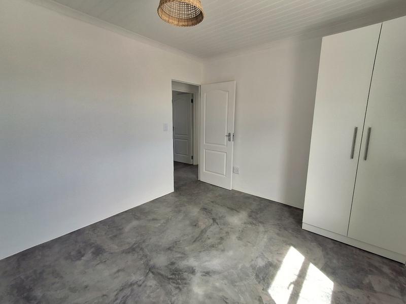 3 Bedroom Property for Sale in Britannia Bay Western Cape